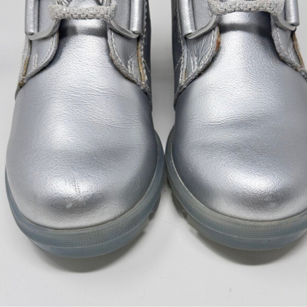 Sorel x Disney Joan of Arctic Wedge Frozen Boots – Silver, Girl's Size 2 - Picture 6 of 14